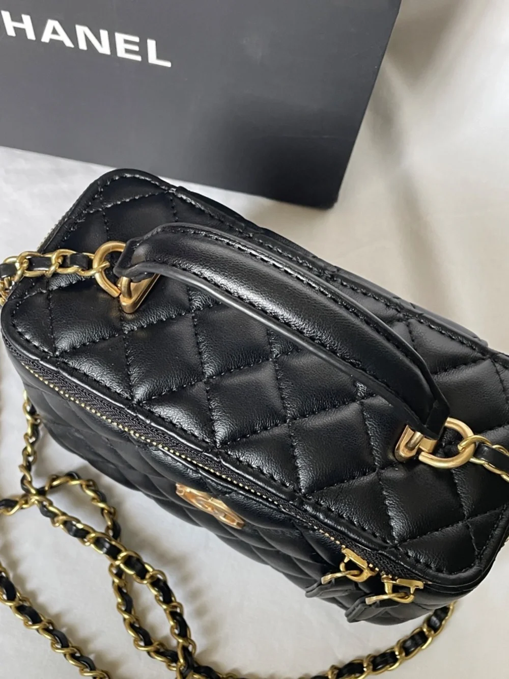 Chanel GWP Makeup Vanity Case Gold Chain Top Handle
